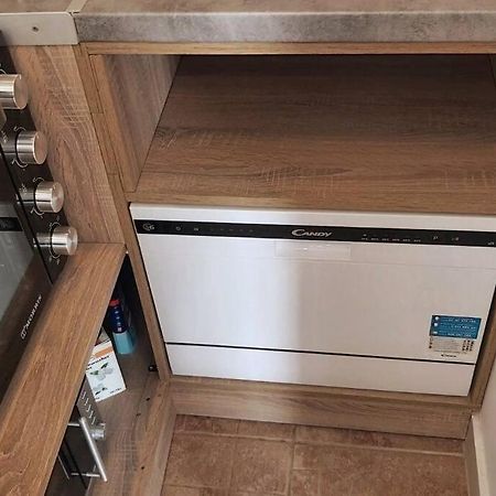 Quiet Studio With Athens View Экстерьер фото